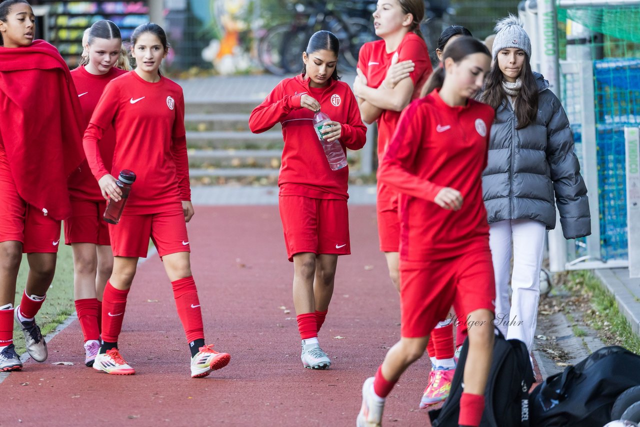 Bild 258 - wCJ Eimsbuettler TV - FC Rosengarten : Ergebnis: 2:0